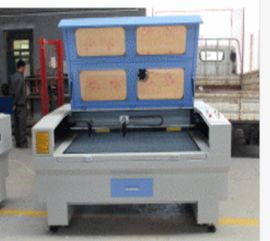 皮革激光燒花機 現代輕工設備的創意雕刻利器